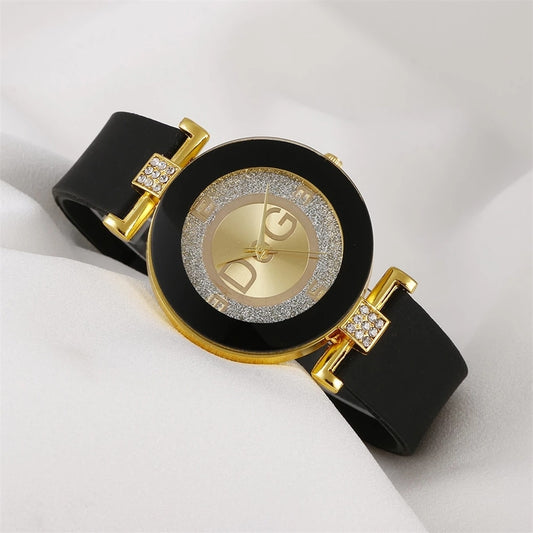 Simple Black White Quartz Watches Women Minimalist Design Silicone Strap Wristwatch Big Dial Women Fashion Creative Watch